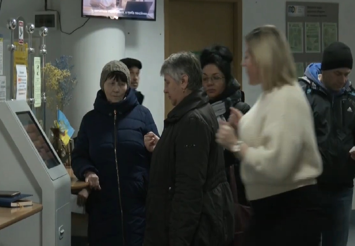 Виплати для ВПО з 1 листопада у Миколаївській області: в ПФУ розкрили, в якому випадку призупинять допомогу